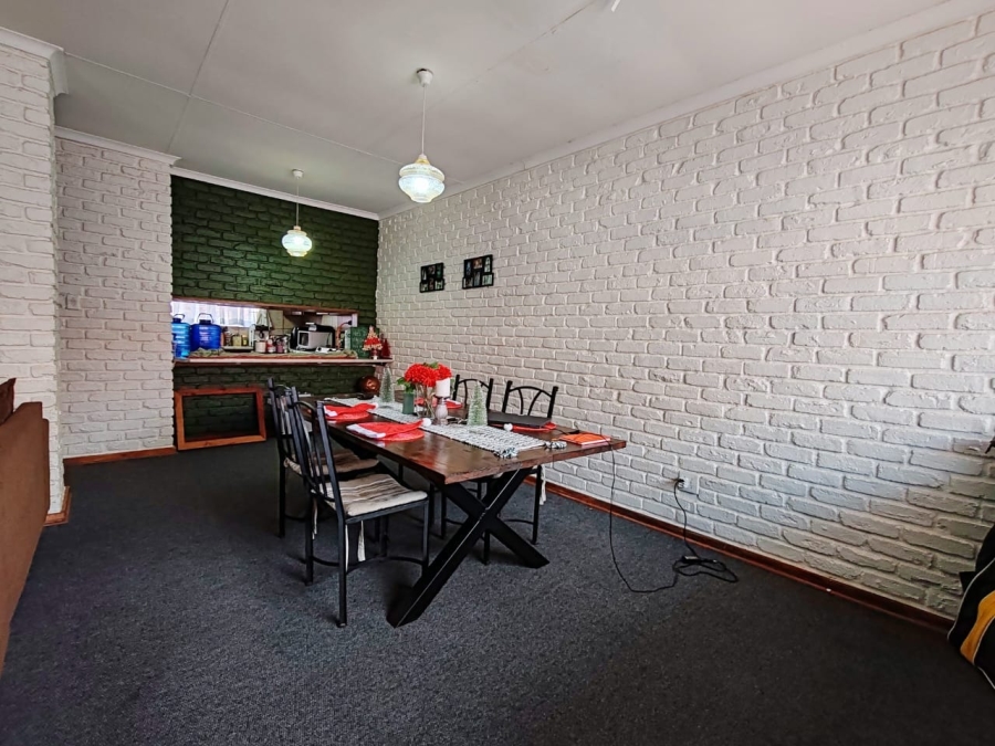 2 Bedroom Property for Sale in Potchefstroom North West